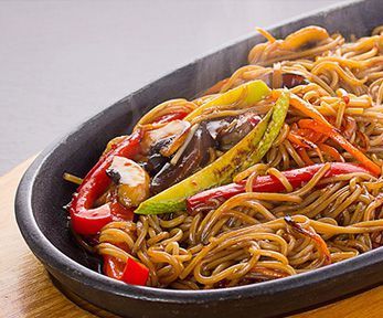 Come cucinare gli spaghetti di soia