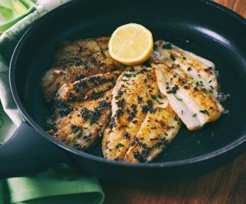 Come cucinare il pesce azzurro in padella