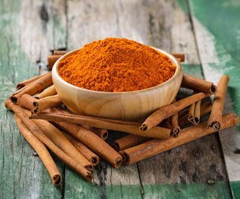 Come usare la cannella in polvere