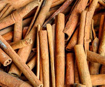 Come usare la cannella in stecche