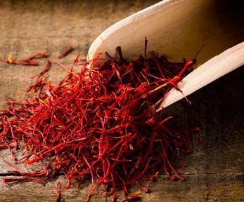 Come usare lo zafferano in pistilli (stimmi)