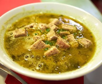 Come fare una zuppa di pane con il cavolo nero