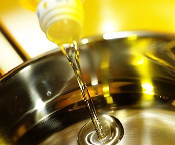 Come cucinare i fiori di zucca fritti