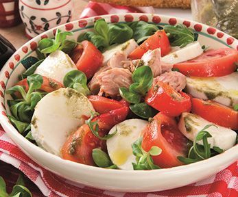 Come usare i pomodori nelle insalate Come usare i pomodori nelle insalate