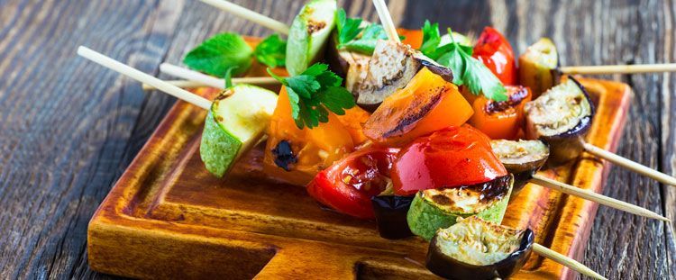 Come cucinare gli spiedini di verdure