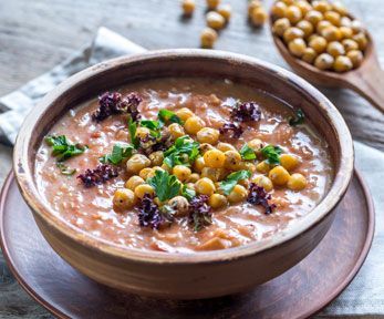 Come servire le zuppe di legumi