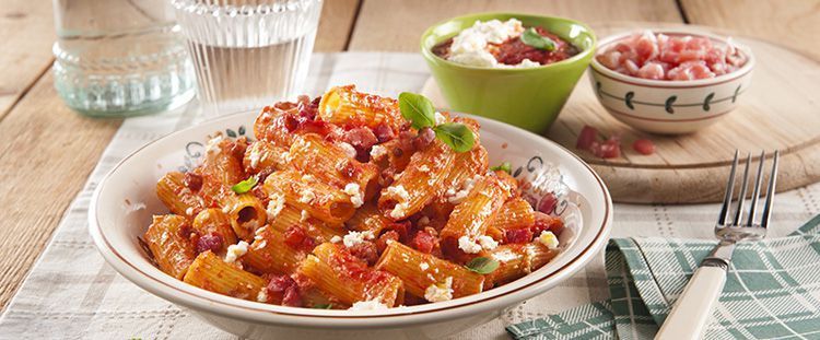Il tipo giusto di pasta per ogni condimento