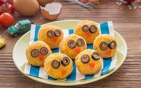 Divertirsi in Cucina con i Bambini Divertirsi in Cucina con i Bambini