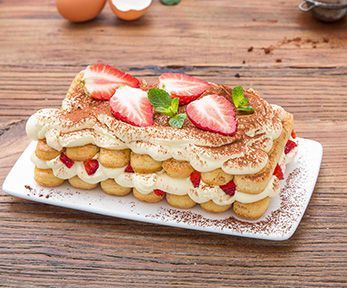 Tiramis&ugrave; fragola e cioccolato