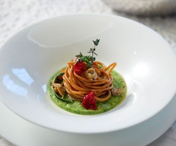 Come impiattare gli spaghetti con il coppapasta