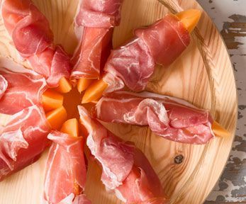 Come servire prosciutto e melone per antipasto Come servire prosciutto e melone per antipasto