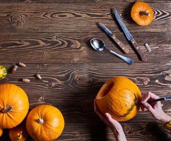 Perch&eacute; si intaglia la zucca per Halloween