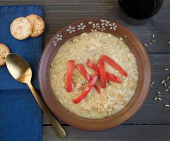 Preparare le minestre con la farina di avena