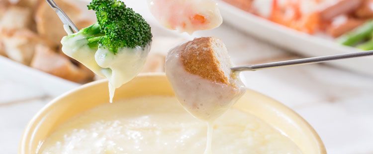 Cosa abbinare alla fonduta di formaggio