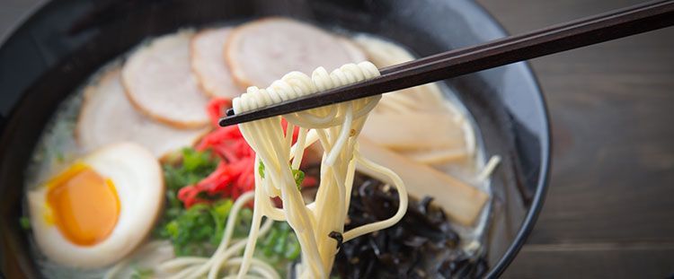 Come cucinare il ramen