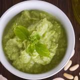 Come fare il pesto di zucchine