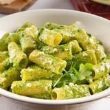 Come fare il pesto alla genovese (o ligure)