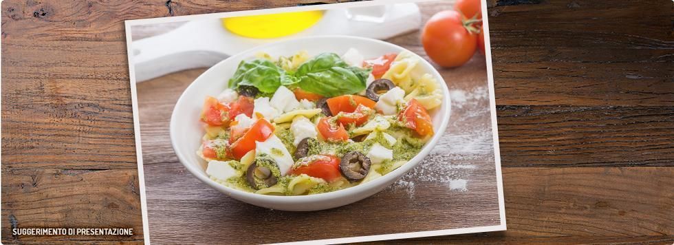 Pasta fredda pesto mozzarella e pomodorini