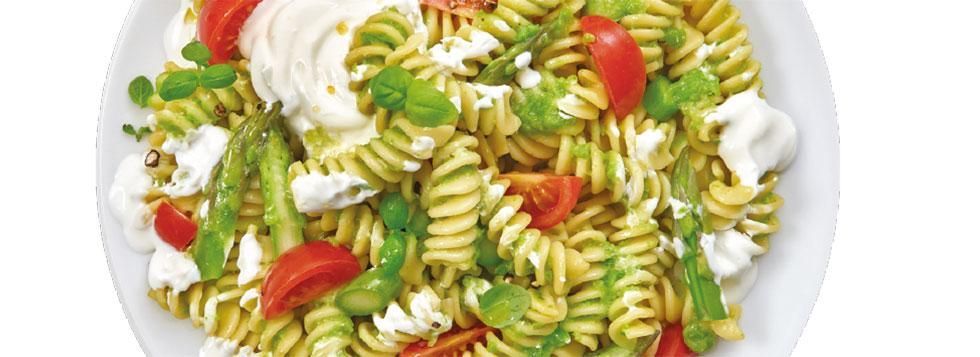 Fusilli con crema di asparagi, pomodorini confit e mascarpone