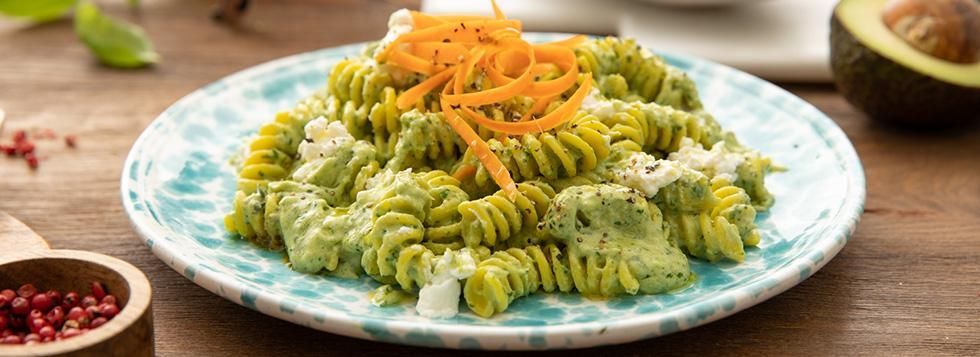 Pasta al pesto di rucola con ricotta leggera Santa Lucia un primo piatto leggero e veloce