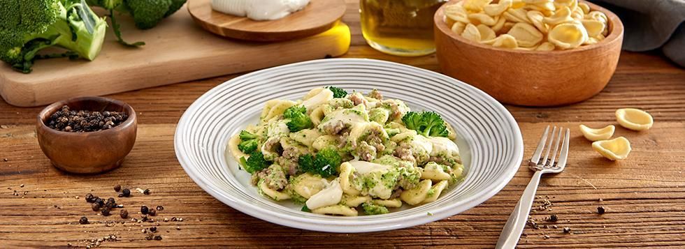 Pasta broccoli, salsiccia e Certosino