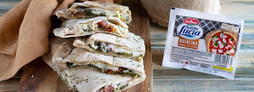 Rustichella con mozzarella di bufala