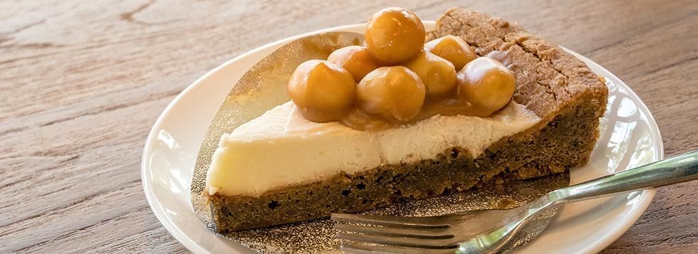 Cheesecake caramello e nocciole