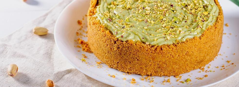 Cheesecake con crema di pistacchio e cioccolato
