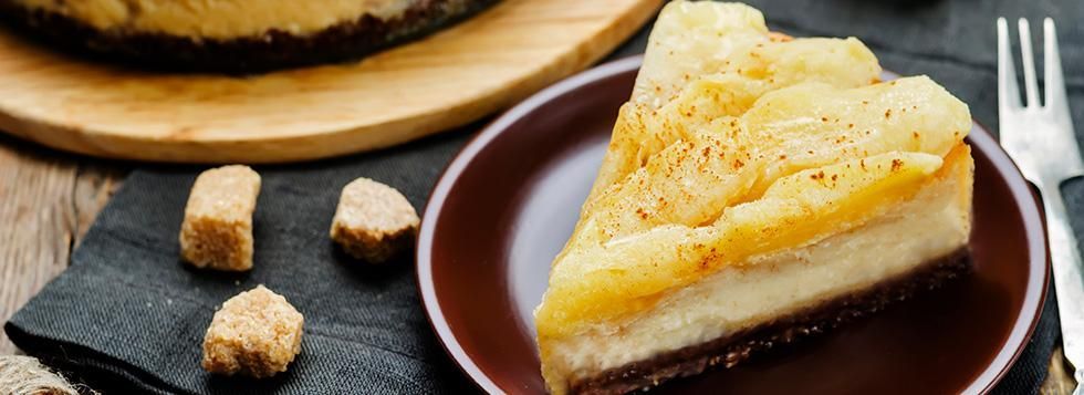 Cheesecake mele e cioccolato