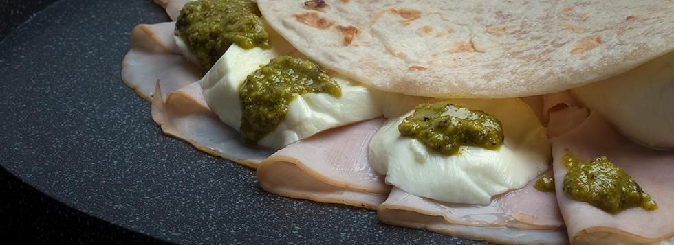 Piadina al pesto