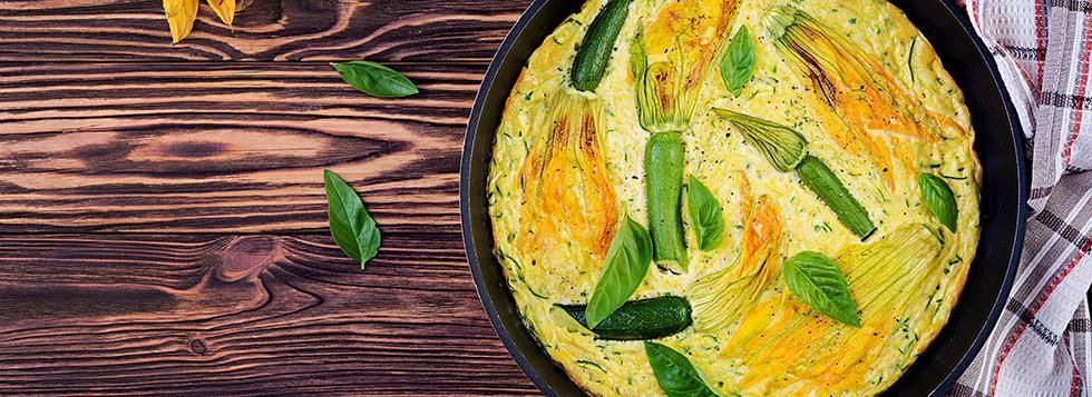 Torta salata ai fiori di zucca e scamorza