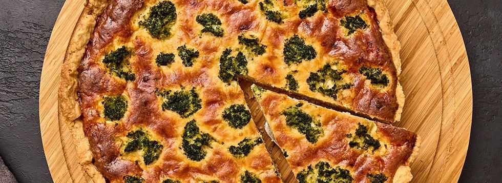 Torta salata con broccoli e tonno