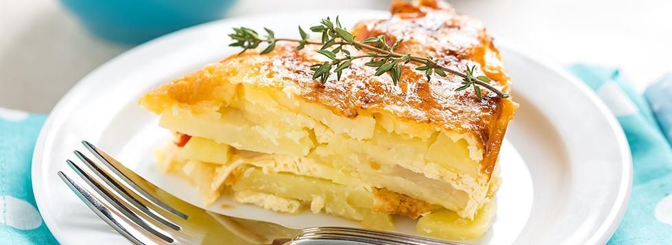 Torta salata con patate e scamorza