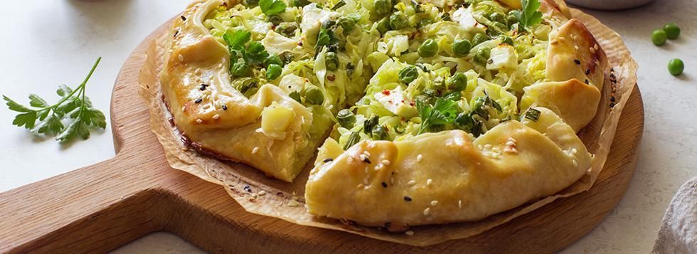 Torta salata con piselli e tonno Torta salata con piselli e tonno