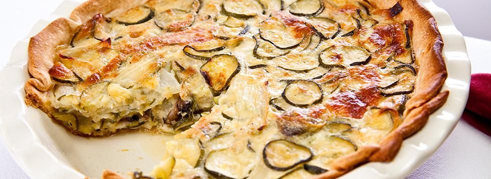 Torta salata speck scamorza e zucchine