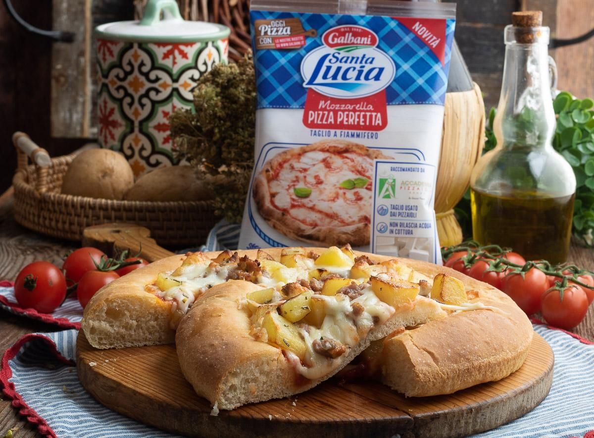 Pizza salsiccia e patate