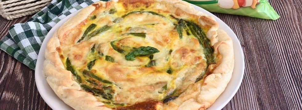 Torta di pasta brisée con asparagi