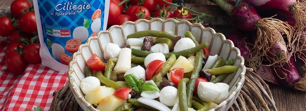 Insalata di fagiolini e mozzarella Insalata di fagiolini e mozzarella