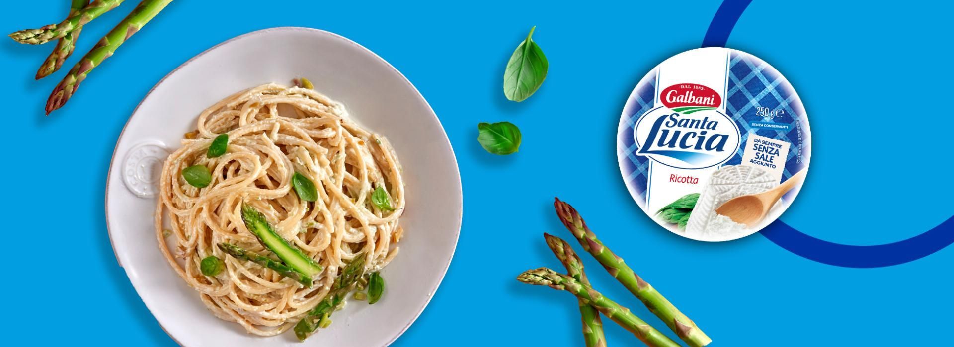 Spaghetti con punte di asparagi e riccioli di ricotta Spaghetti con punte di asparagi e riccioli di ricotta