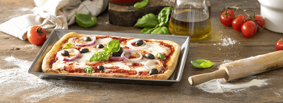 Pizza rustica con cipolle ed olive