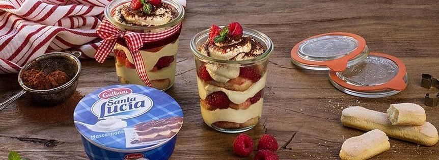 Tiramisu con pandoro alle fragole