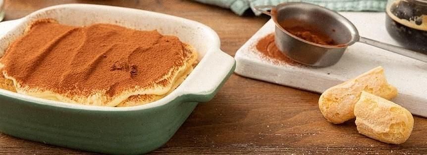 Tiramisu con pandoro senza uova Tiramisu con pandoro senza uova
