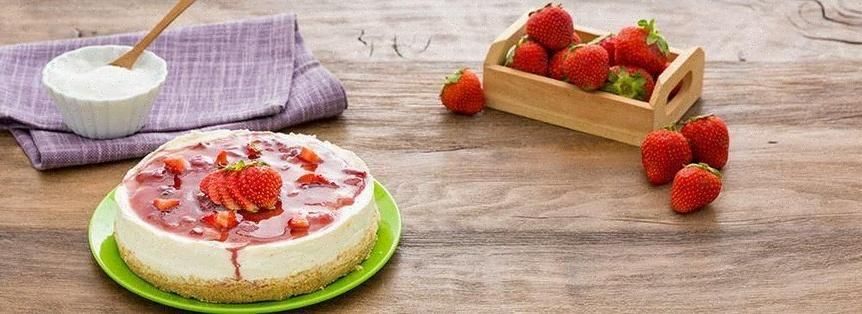 Cheesecake alle fragole senza gelatina Cheesecake alle fragole senza gelatina