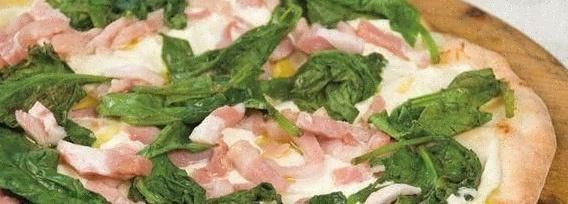 pizza spinaci e 4 formaggi
