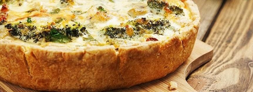 Torta salata salsiccia e friarielli