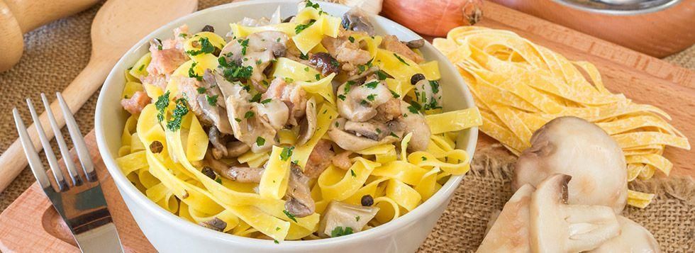 Pasta funghi e salsiccia