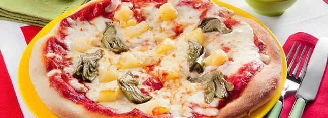 Pizza patate e carciofini con pecorino