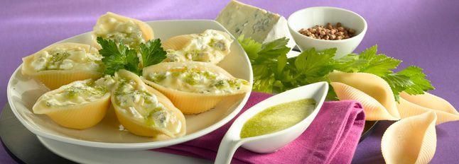 Conchiglioni ripieni di Gorgonzola D.O.P Gim con salsa di sedano