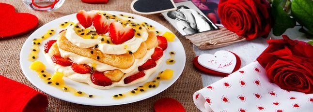 Tiramisù fragole e passion fruit