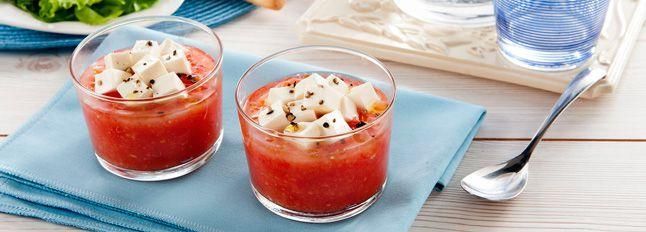 Gazpacho con cubetti di Formaggio Zero Grassi
